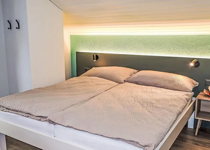 Juliana-2 By Interhome צרמט